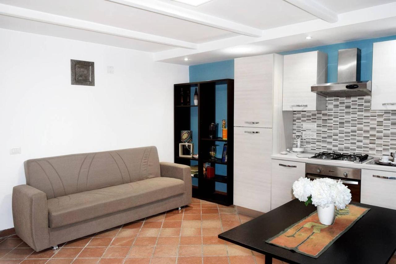 Giardino D'Atri Apartment Naples Luaran gambar